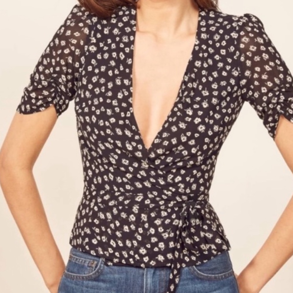 Reformation Charlotte Black White Wrap Top Small